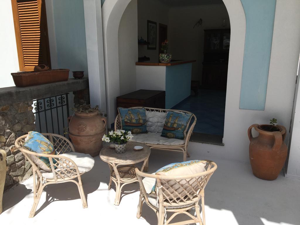 פונזה Villa Acacia מראה חיצוני תמונה