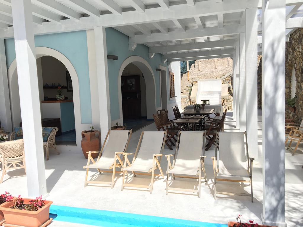 פונזה Villa Acacia מראה חיצוני תמונה