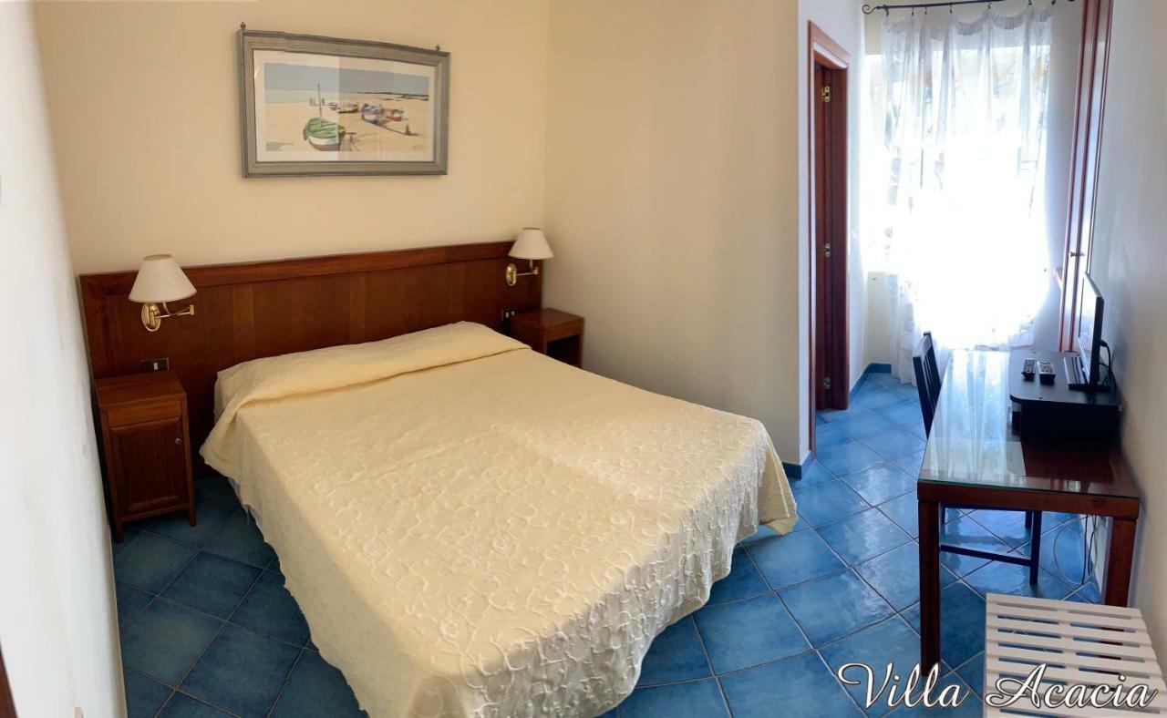 פונזה Villa Acacia מראה חיצוני תמונה