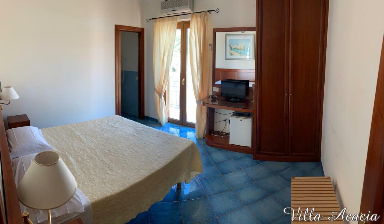 פונזה Villa Acacia מראה חיצוני תמונה